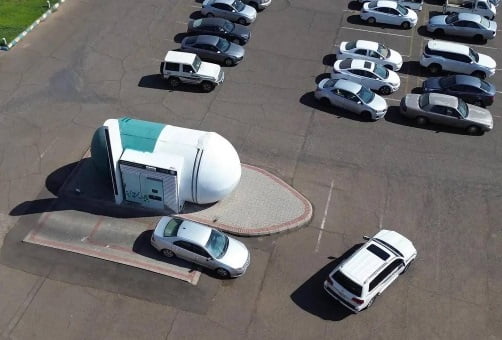 RoboWall Pharmacy Will Call Automation Drive Through